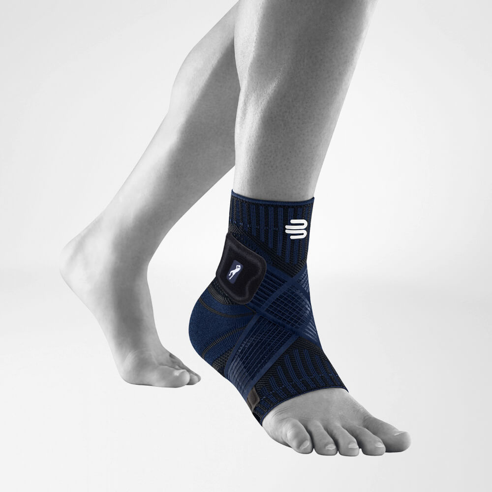 Side view of the Blauen Dirk Nowizki Edition of the spunk joint bandage on the stylized gray leg