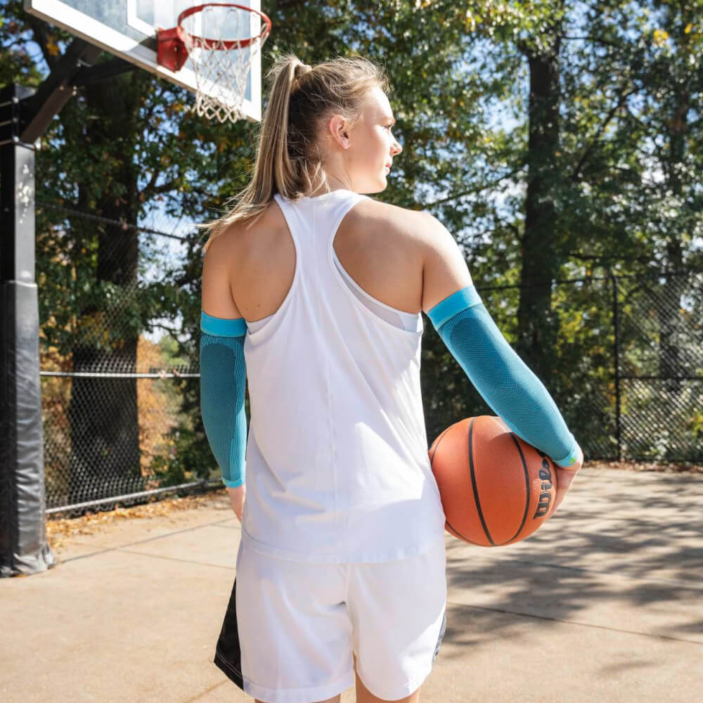 Basketball player Dirk Nowitzki with compression Sleeve for the arm